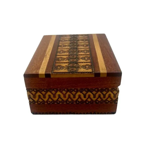 Handcrafted Wooden Polish Folk Art Trinket Jewelry Box Floral Geometric Patterns - Picture 3 of 9